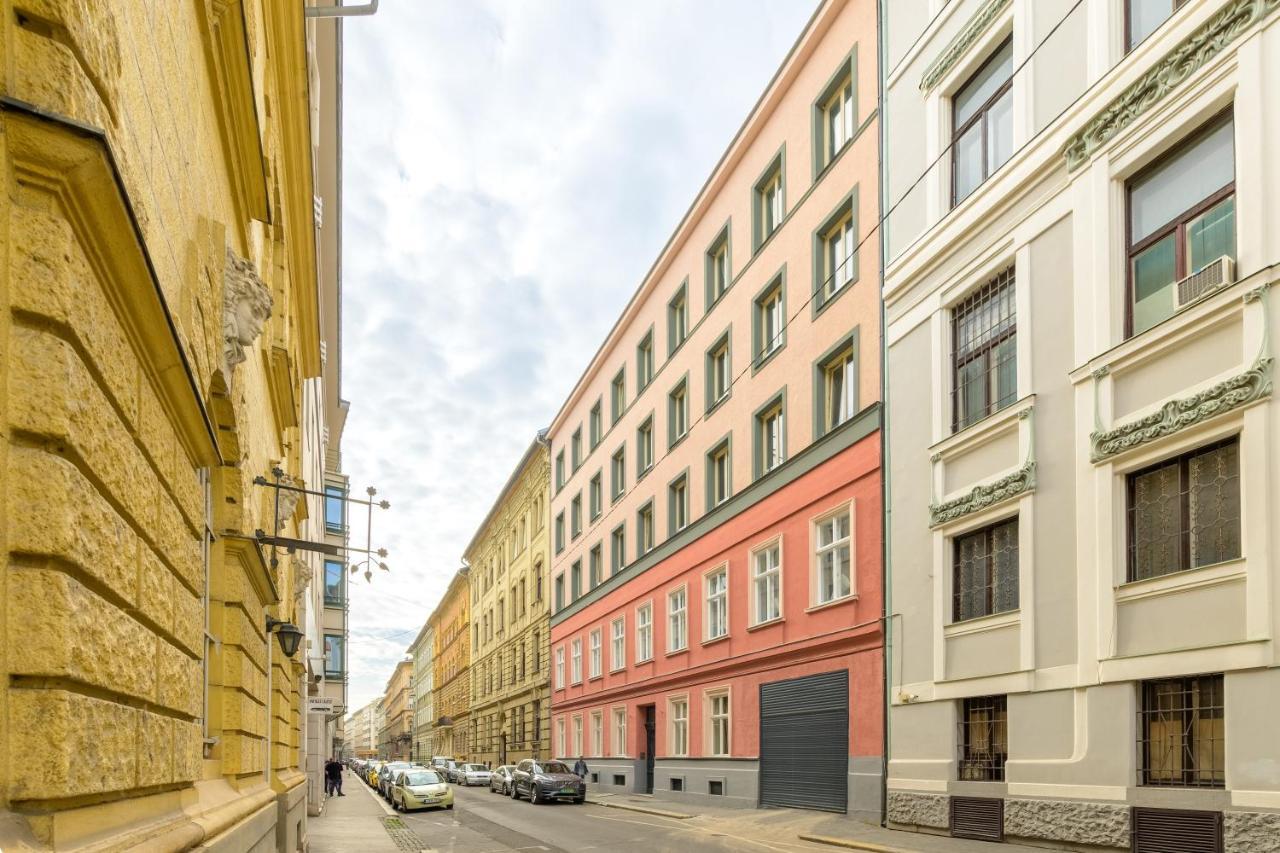 Ferienwohnung Millenium Spa Relax Budapest Exterior foto